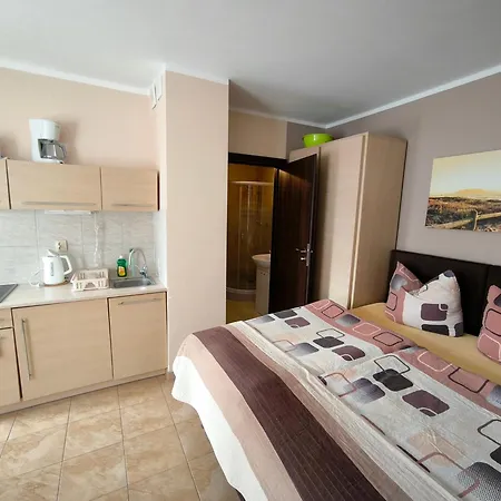 Проживание в семье Mariolina *