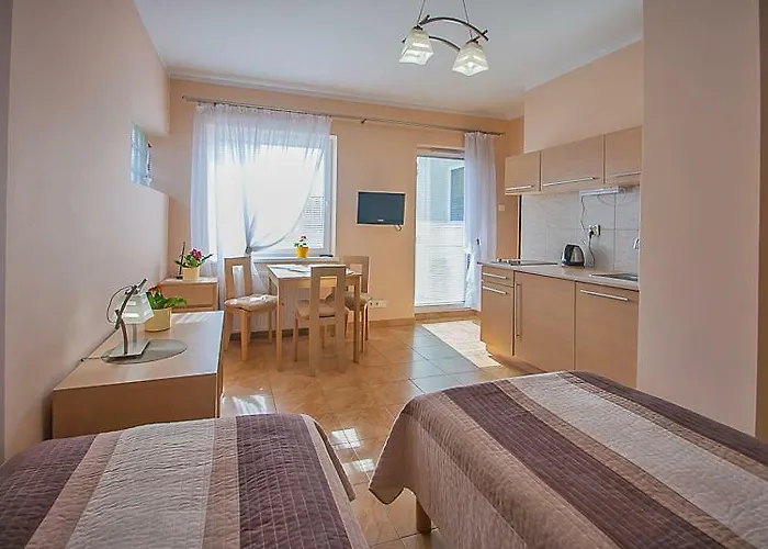 Mariolina Quarto em Acomodações Particulares